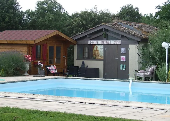 Gæstehus La Borie Du Chevrier Sainte-Croix-de-Beaumont