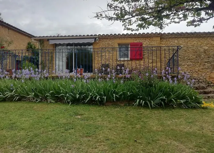 Gæstehus La Borie Du Chevrier Sainte-Croix-de-Beaumont