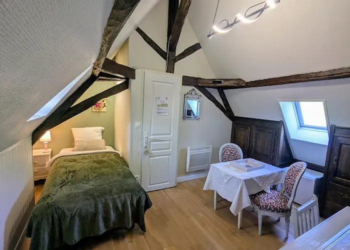 La Borie Du Chevrier * Sainte-Croix-de-Beaumont